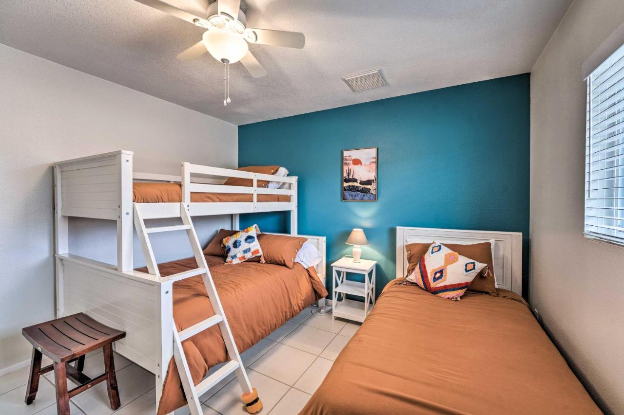 Pet-Friendly Lake Havasu City Retreat With Pool! 외부 사진